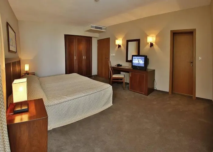 Feriested Hvd Lotos 4*