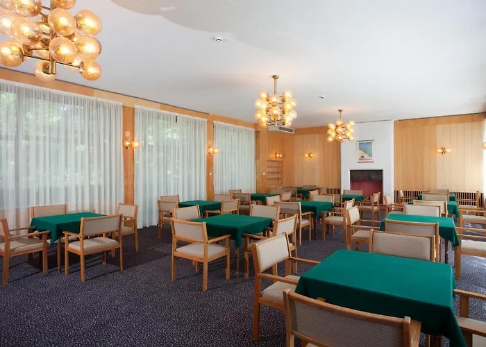 Feriested Hvd Lotos 4*