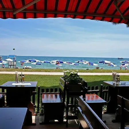 Üdülőközpont Hvd Lotos 4*